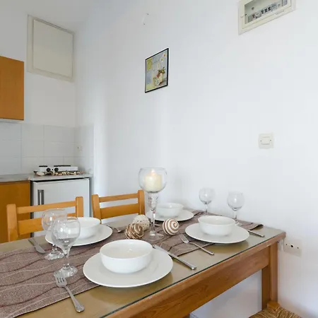 Aglaia Apartments * Stalida